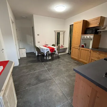 Maso Kreuzberg, 6- Due Comunicanti