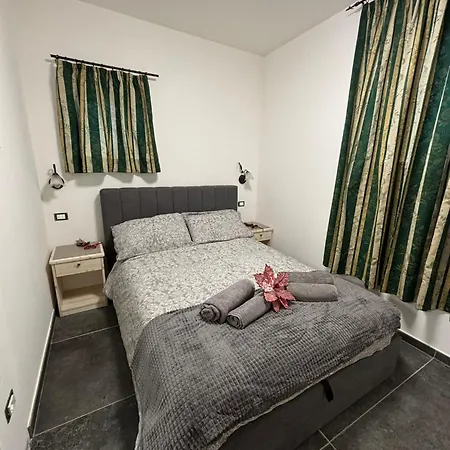 Maso Kreuzberg, 6- Due Comunicanti *