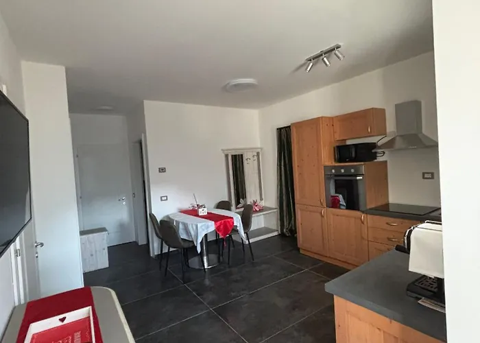 Maso Kreuzberg, 6- Due Comunicanti